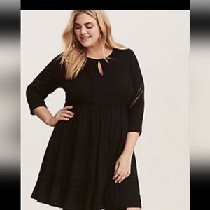 Torrid Black Lace Challis Skater Dress Sz 4